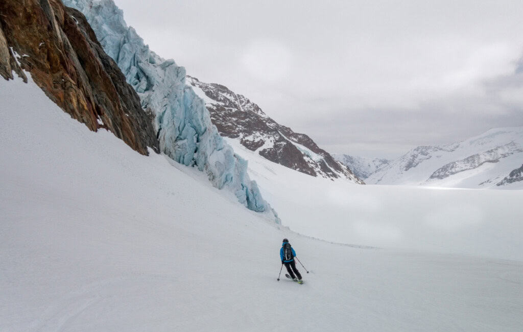 Downhill skiing on the Aletsch Glacier