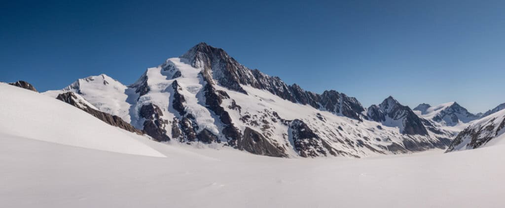 Finsteraarhorn from the Grünhornlücke