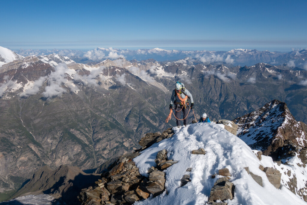 Alpine Tour on the Needle Ridge