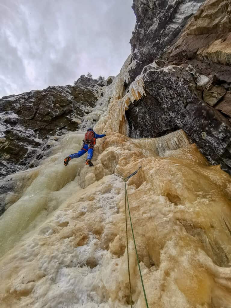 Ice Climbing Basic Course