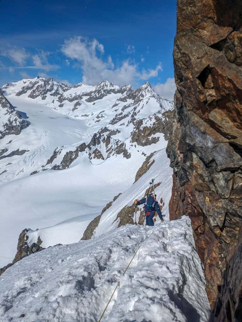 Aufstieg im Couloir in der Dauphine