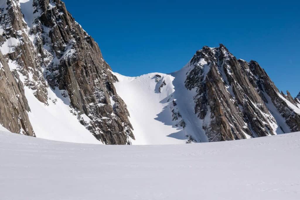 Couloirs on the Tour du Ciel