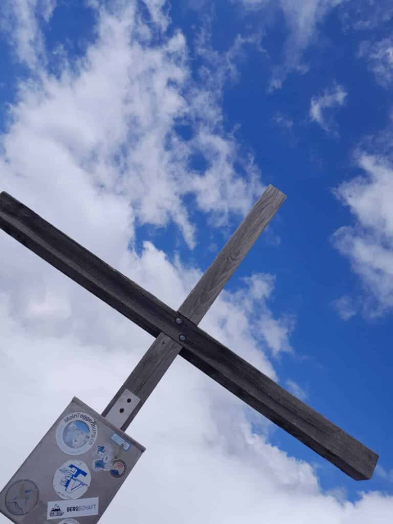 Summit cross from Selun