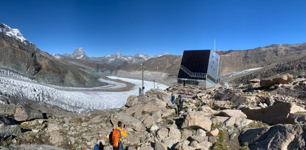 The famous view of the Monte Rosa hut