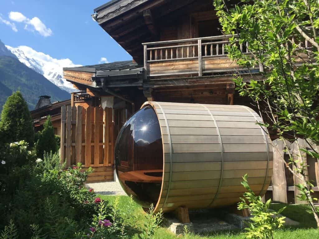 Sauna vor dem Haus im Maisonette in Chamonix