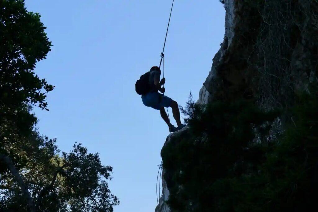 Climbing on the Selvaggio Blu