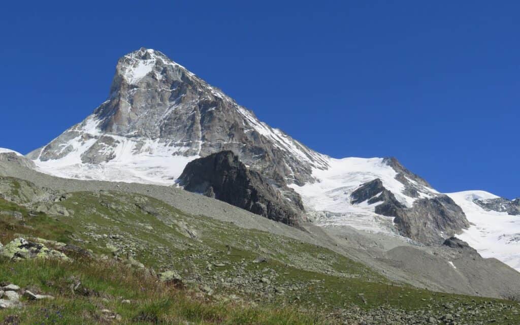 Dent Blanche summer