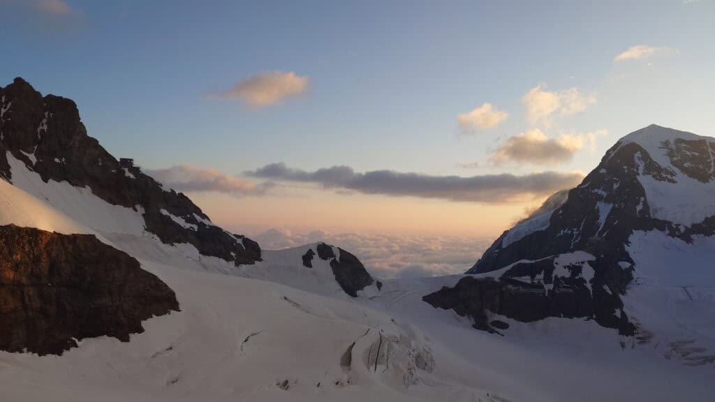 Morning atmosphere on the way to Jungfrau