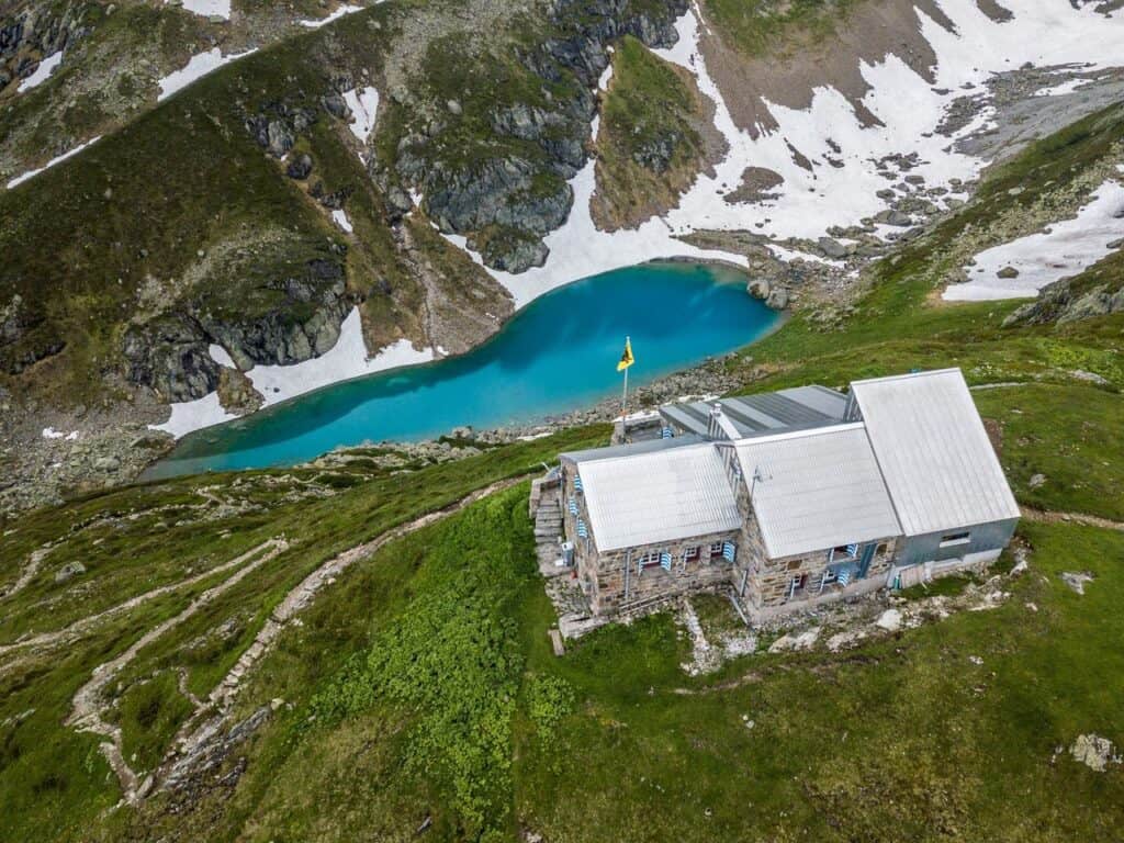 Leutschach hut
