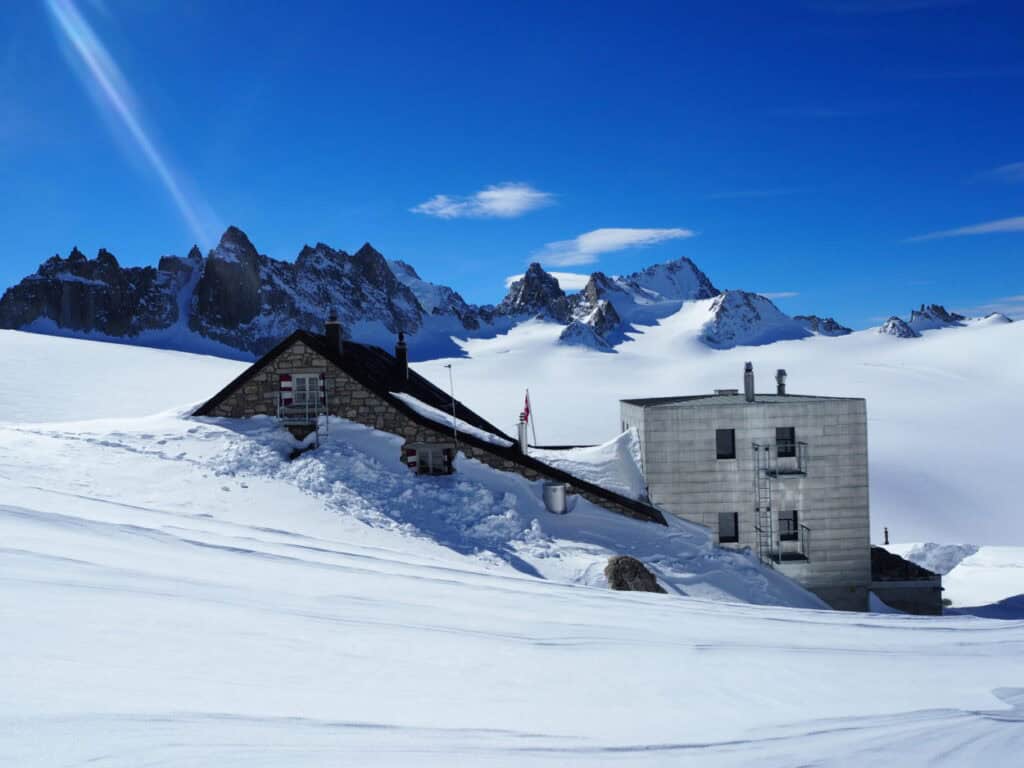 Cabane du Trient